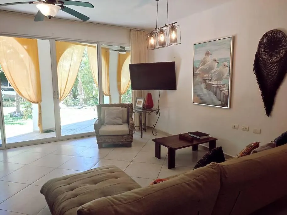Condo Yalku - Private Access To Lagoon تولوم شقة